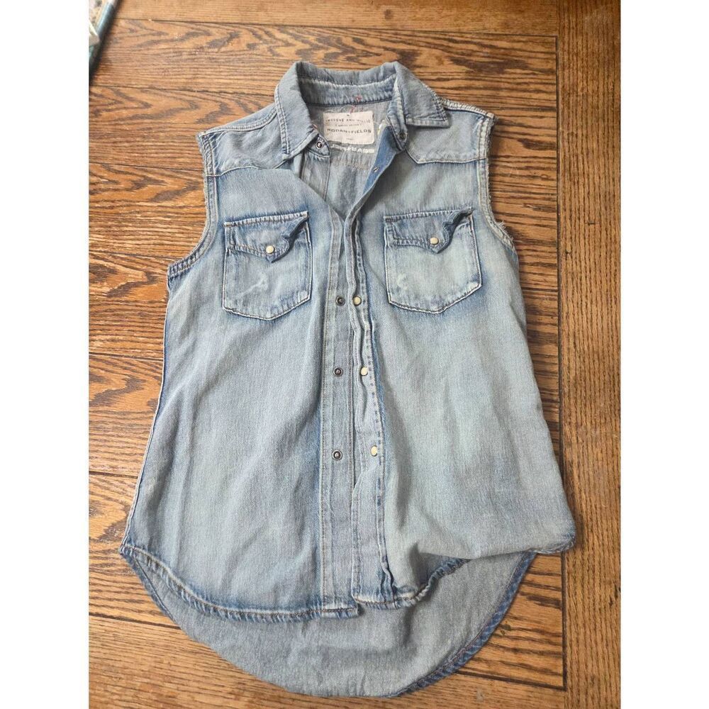 Imogene +Willie Rodan+Field denim bird embroidered vest sz Small